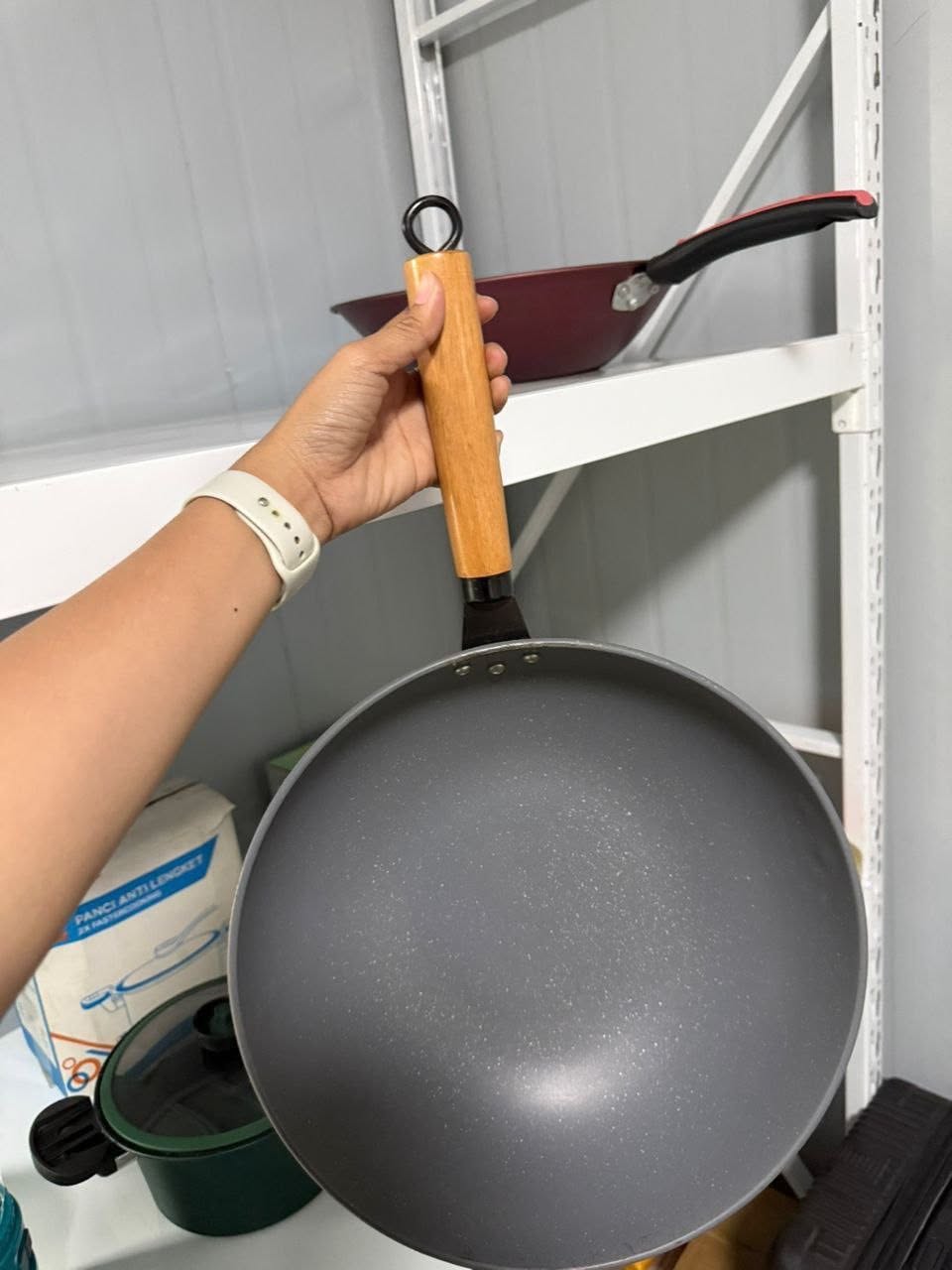 Premium Non-Stick Granite Wok Pan with Wooden Handle