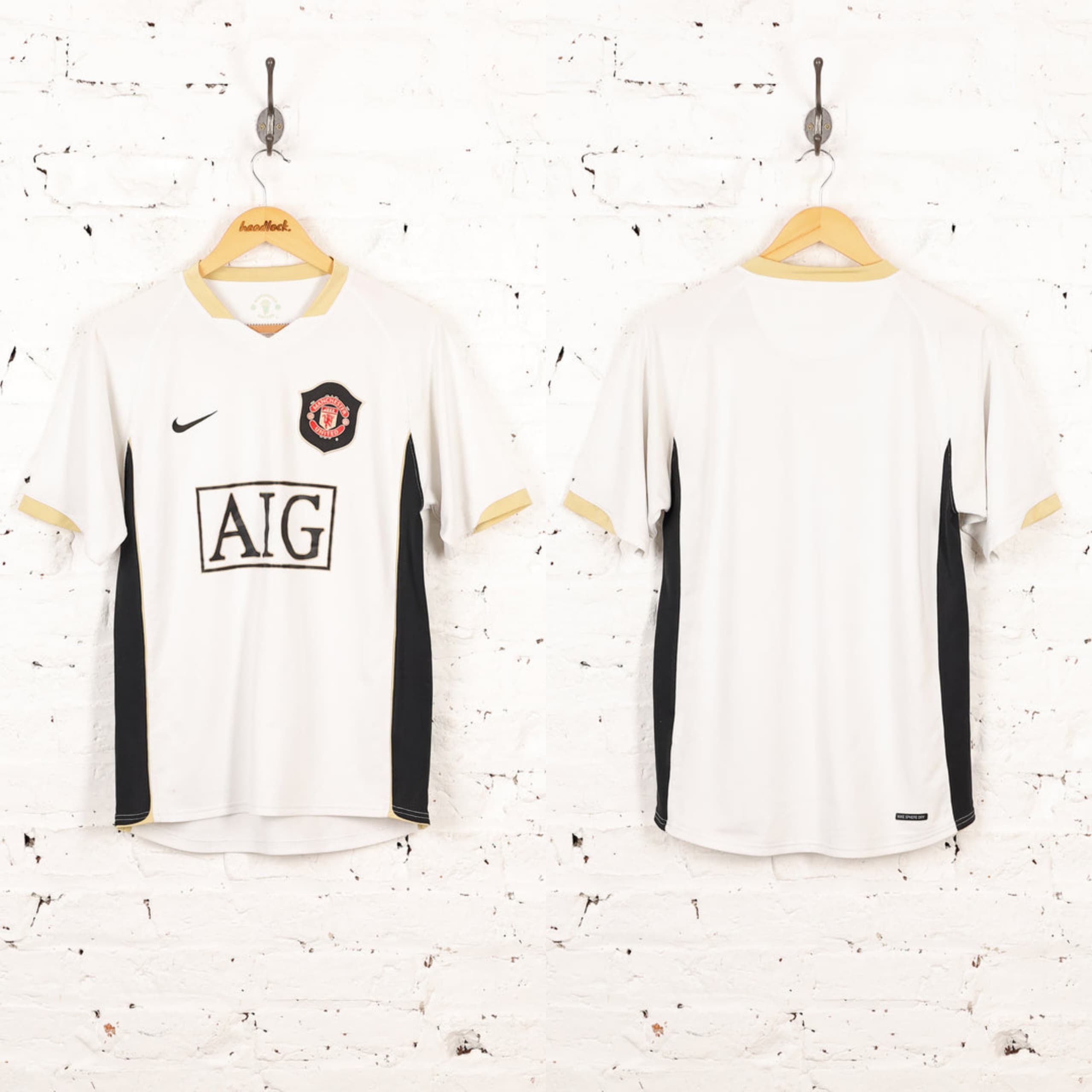 MANCHESTER UNITED RETRO JERSEY