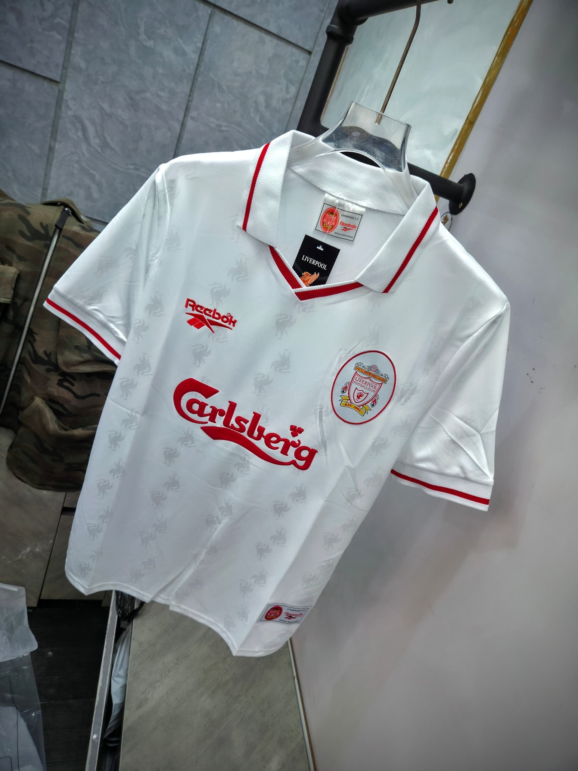 LIVERPOOL RETRO JERSEY